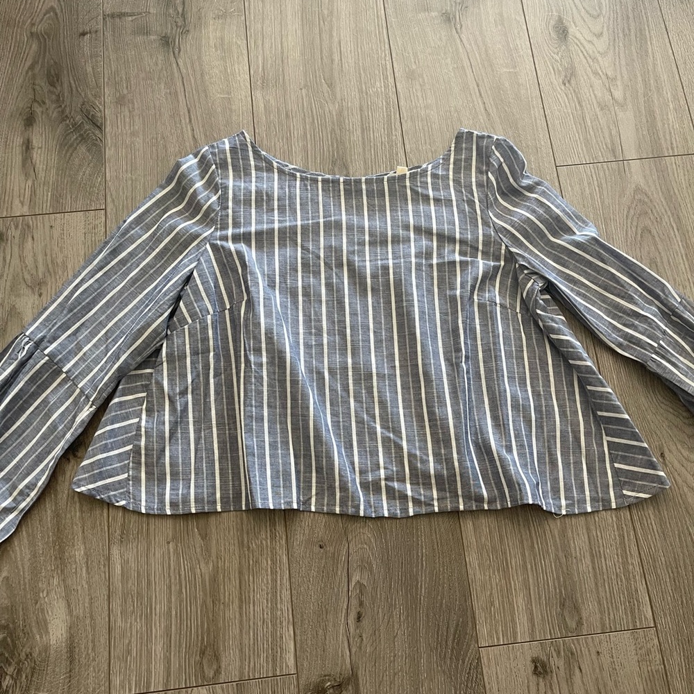 Rebellion top
